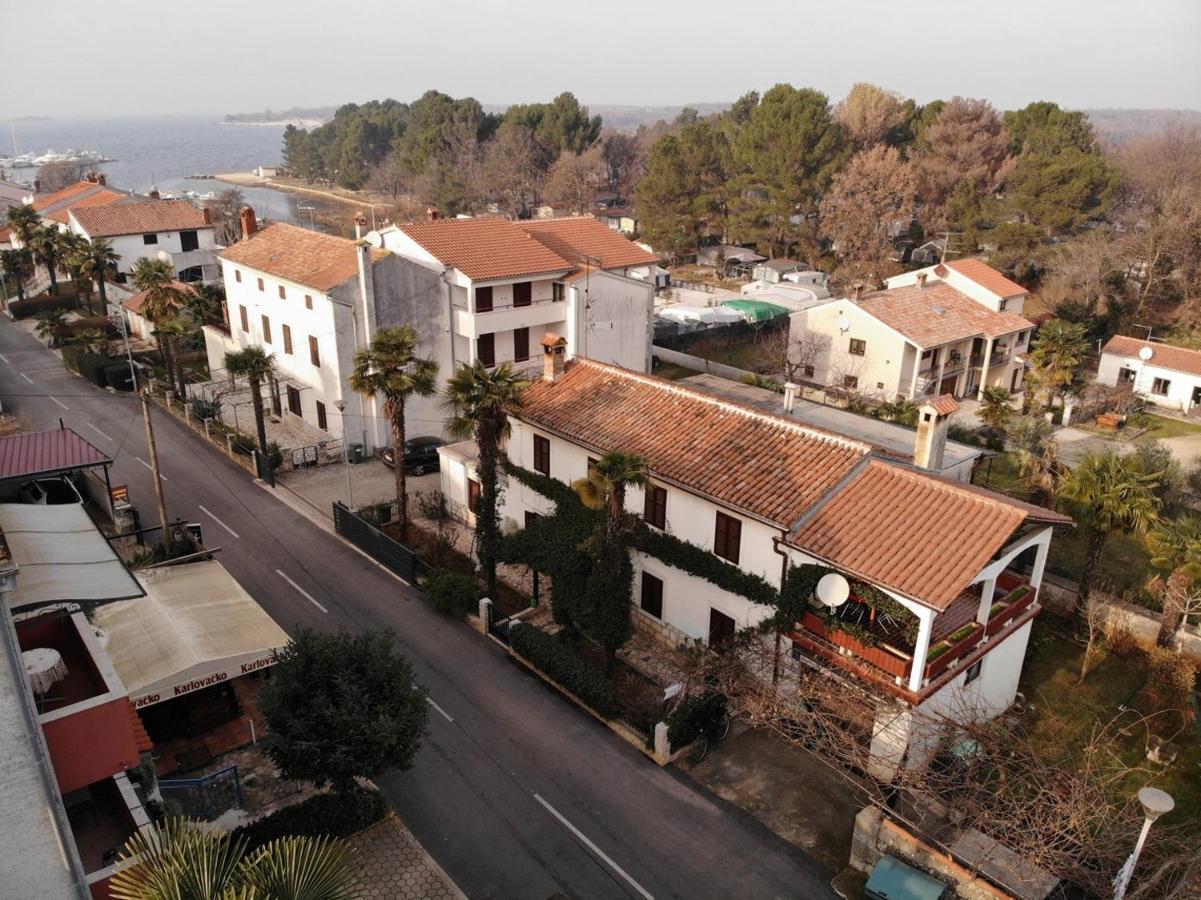 Anamarija Apartments Near The Beach And The Fantastic Adria Sea With Over 10 Small Islands Close By Funtana Zewnętrze zdjęcie