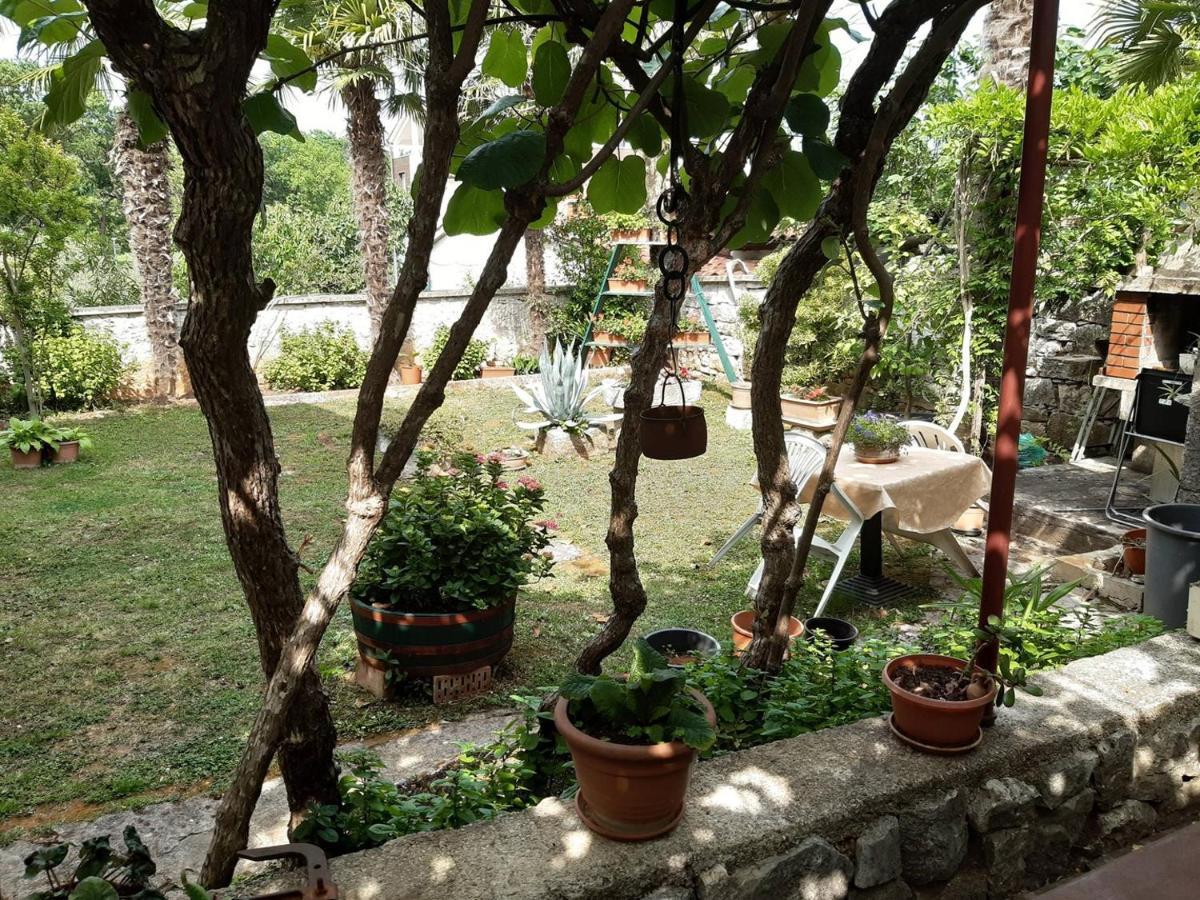Anamarija Apartments Near The Beach And The Fantastic Adria Sea With Over 10 Small Islands Close By Funtana Zewnętrze zdjęcie